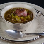 Black-eyed Peas with Smoked Ham Hocks