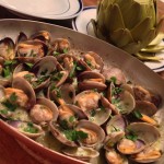 Simple and delicious: Clams sautéed in garlic and white wine